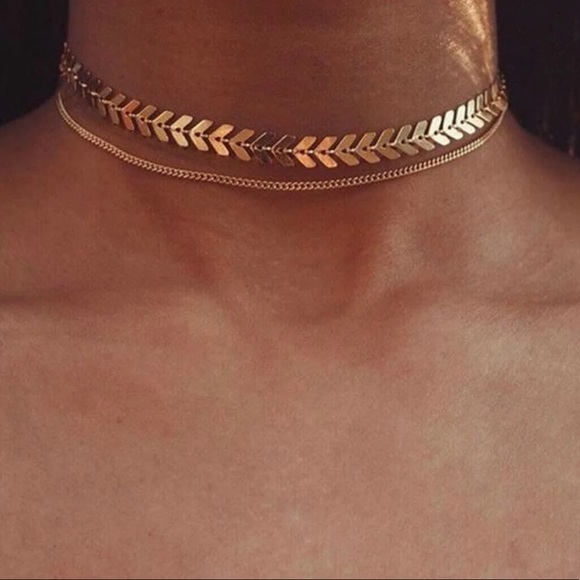 Jewelry - Gold Choker